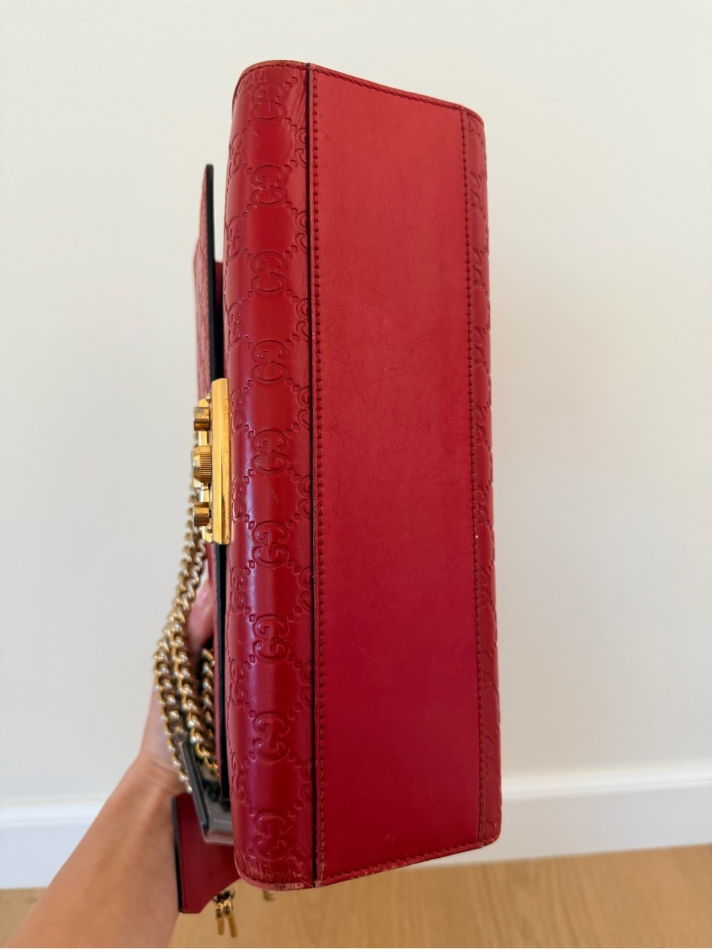 GUCCI ✨ RED LEATHER LARGE PADLOCK CHAIN SHOULDER BAG - Picture 9 of 16
